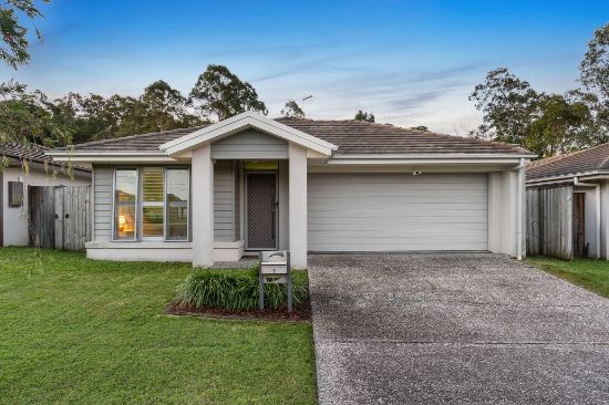 5 Paradise Place, Upper Kedron, Qld 4055