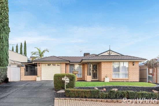 5 Quantock Crescent, Craigmore, SA 5114