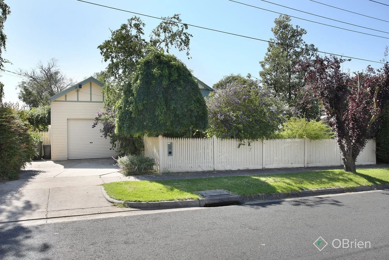 5 Roslyn Street, Somerville, Vic 3912