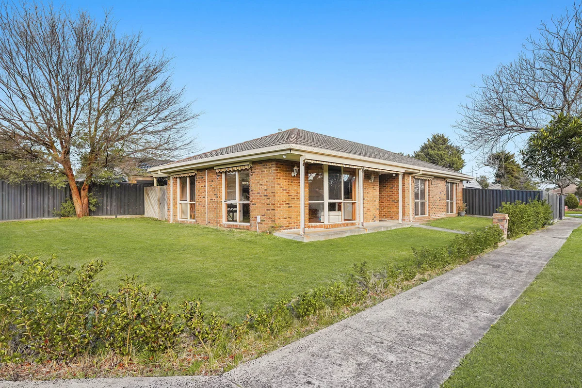5 Rozzy Parade, Narre Warren, Vic 3805