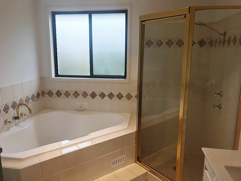 5 Scribbly Gum Cres, Erina, NSW 2250