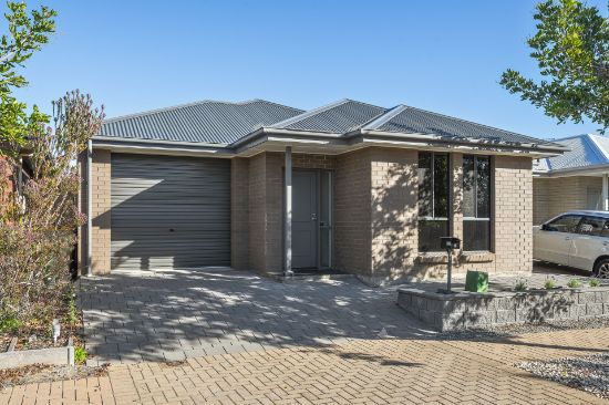5 Seneca Place, Seaford Meadows, SA 5169