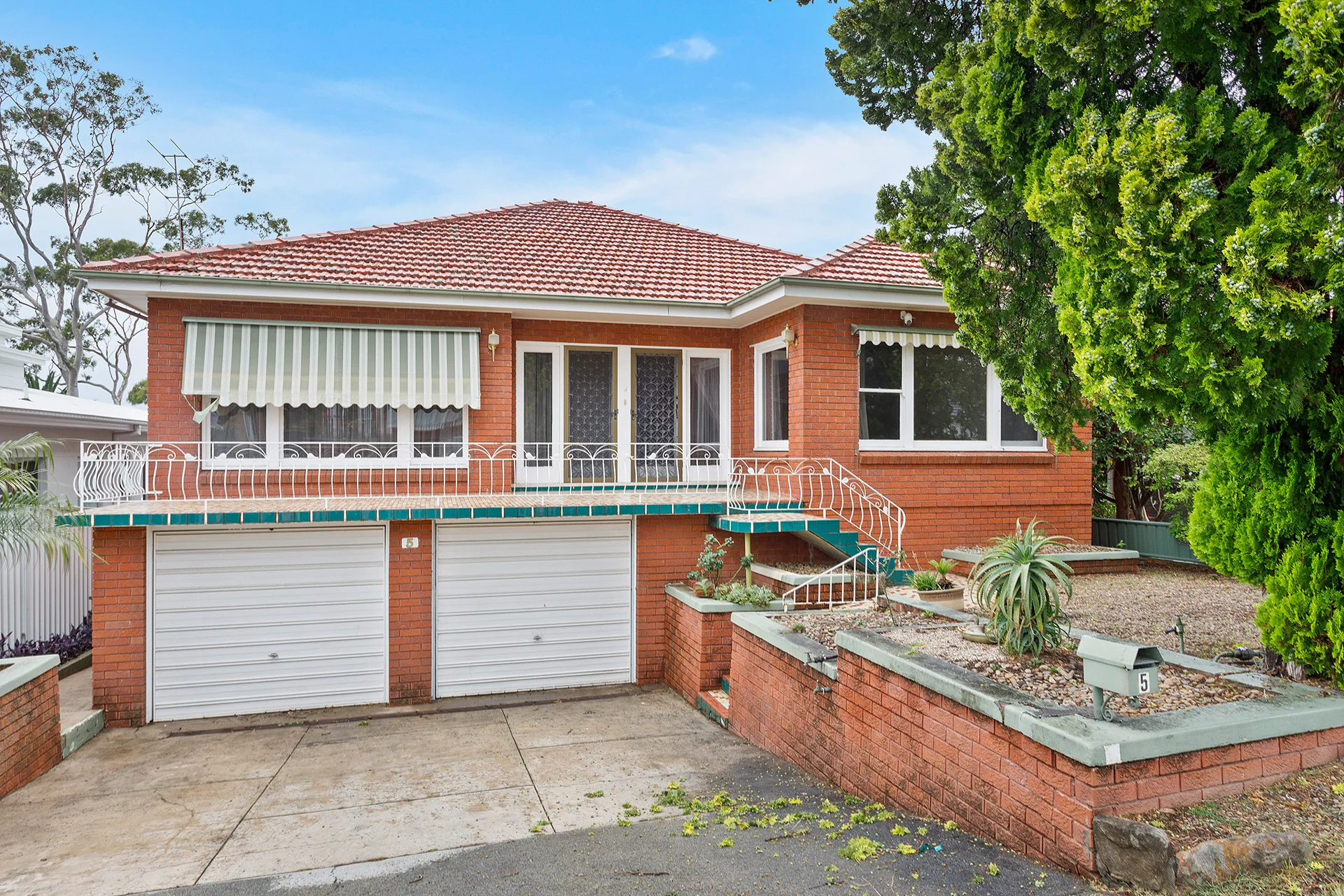 5 St George Avenue, Figtree, NSW 2525