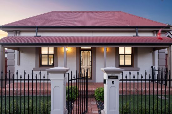 5 Tassie Street, Glenelg, SA 5045