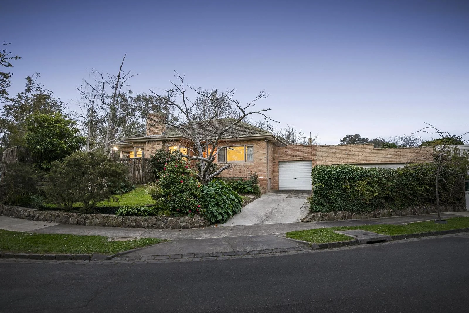 5 Waterdale Road, Ivanhoe, Vic 3079