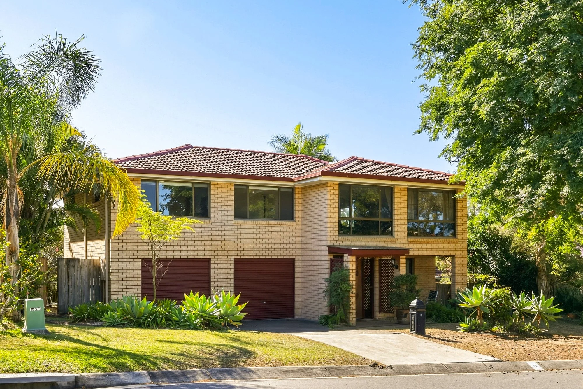 5 Whitecastle Street, Carindale, Qld 4152