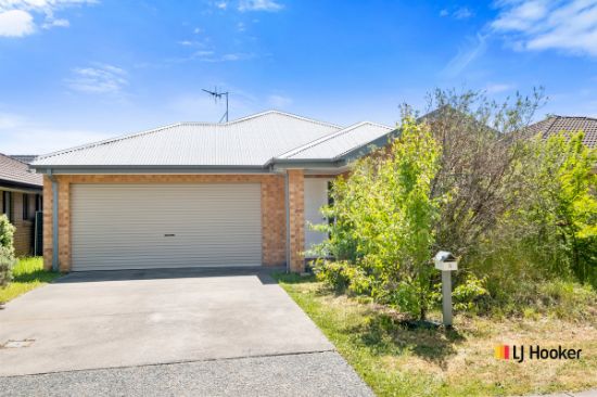 5 Wombeyan Street, Harrison, ACT 2914