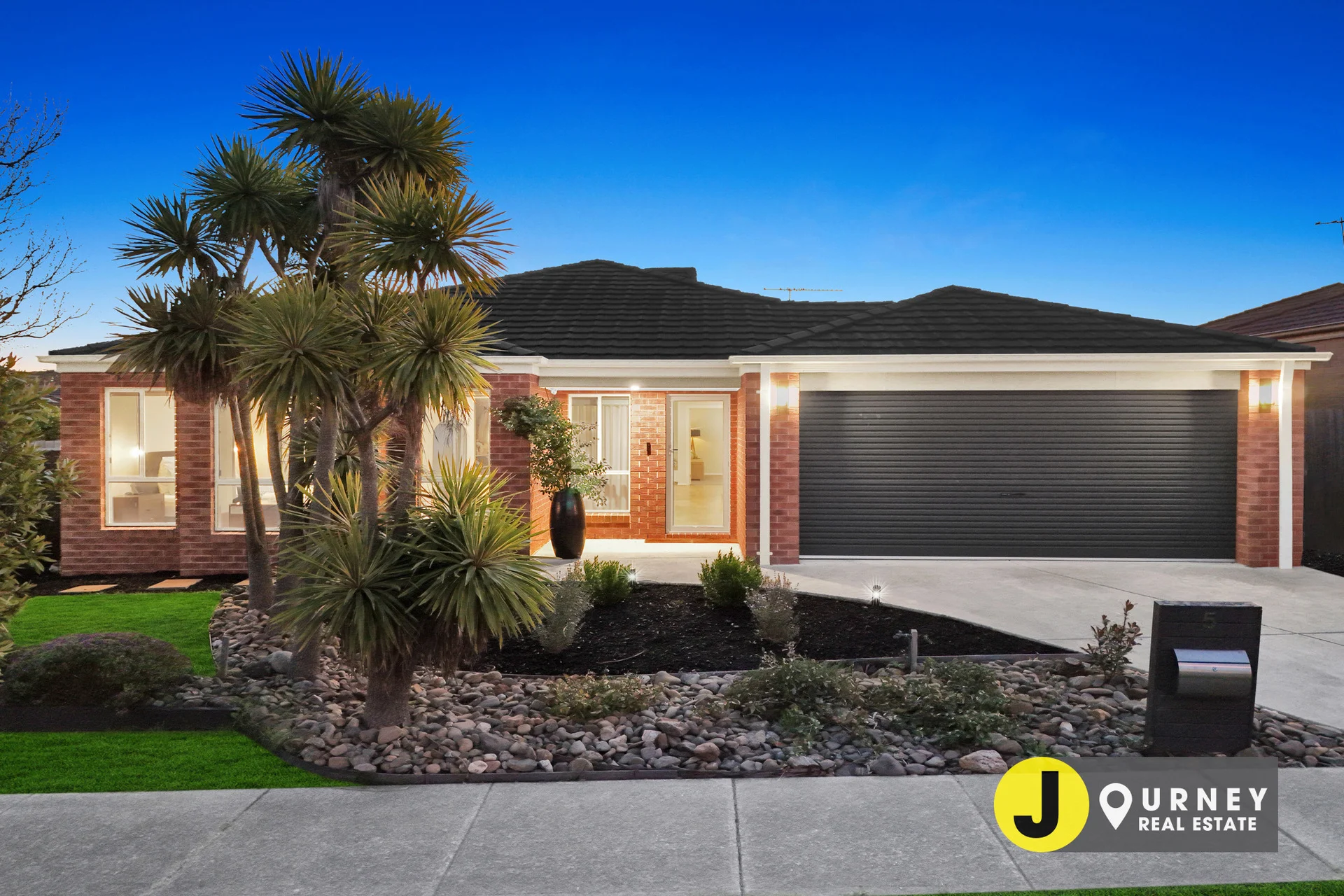 5 Wordsworth Drive, Berwick, Vic 3806