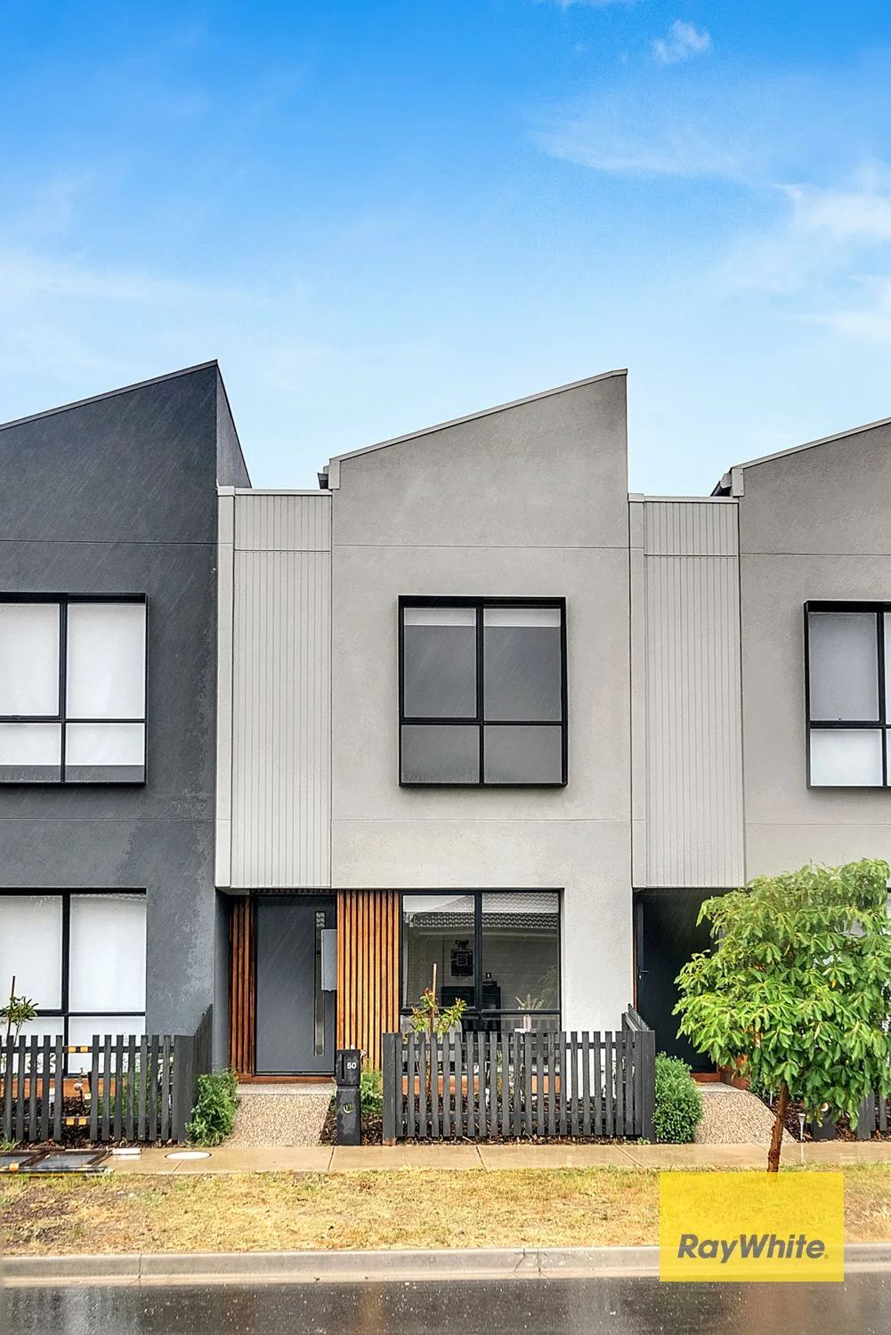 50 Hawkesbury Drive, Donnybrook VIC 3064