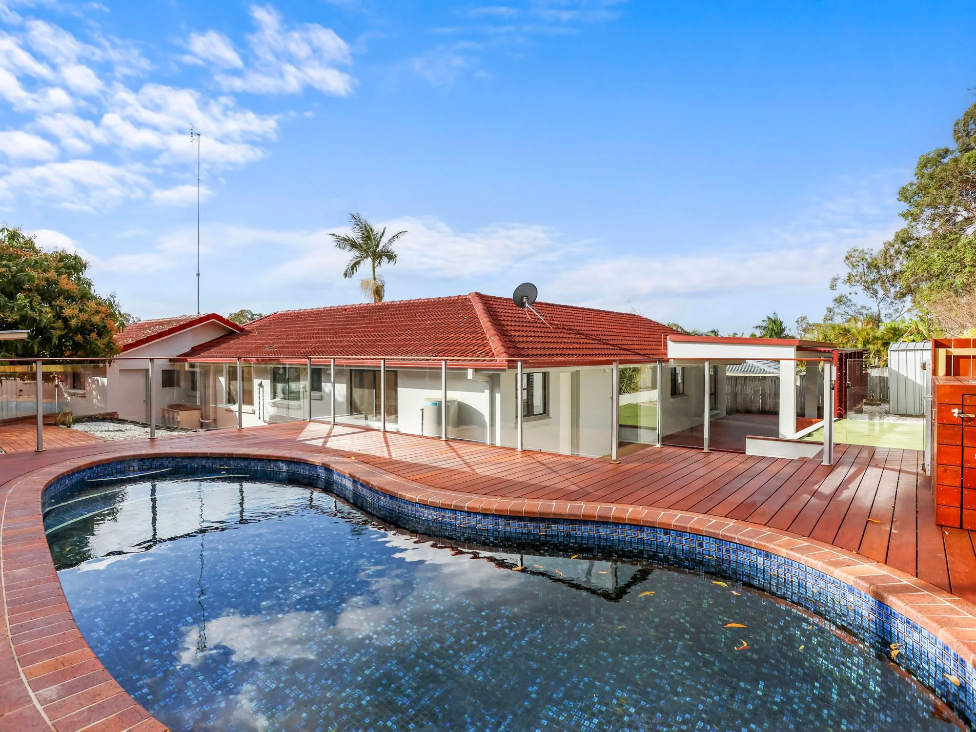 50 Latrobe Avenue, Helensvale QLD 4212