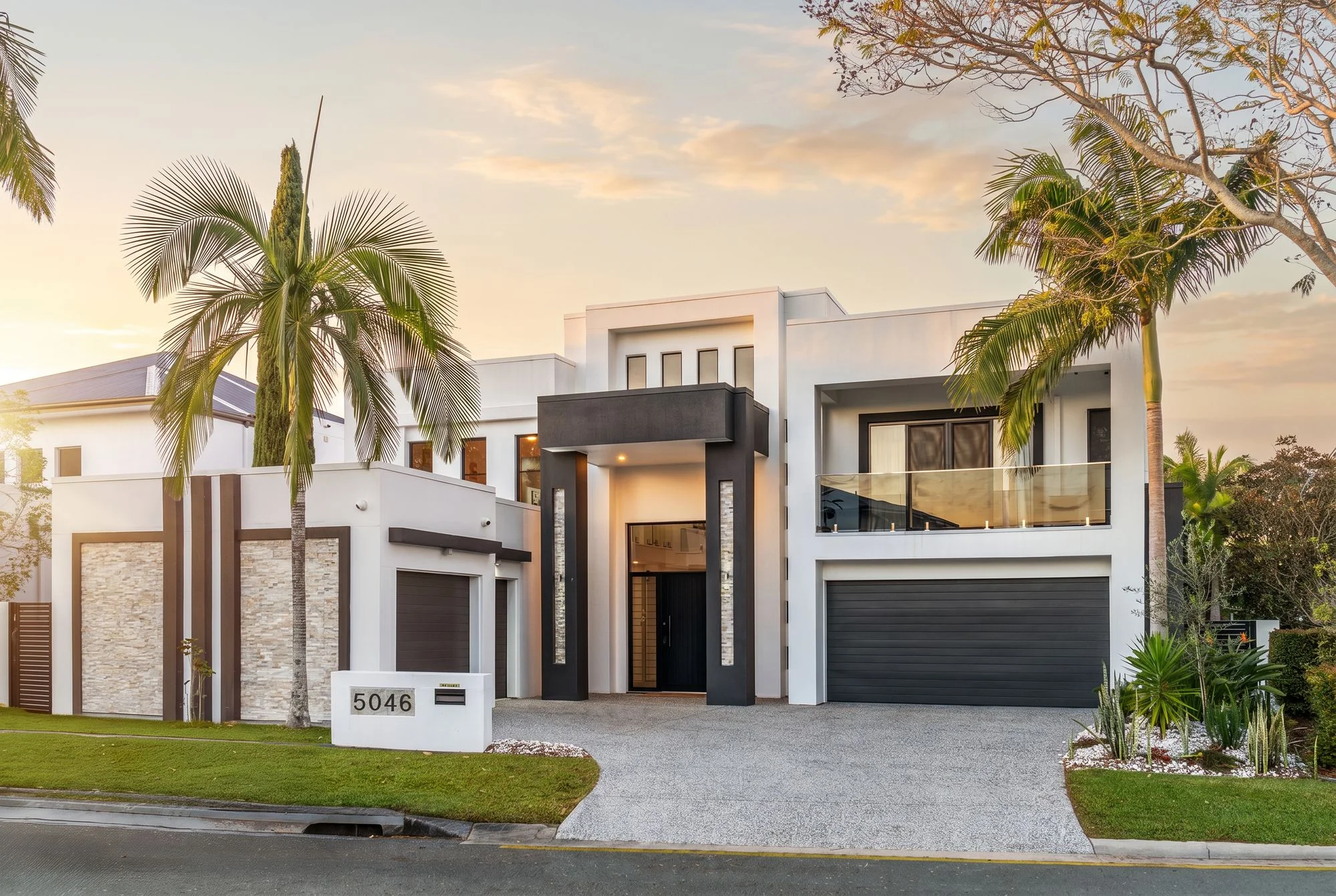 5046 Emerald Island Drive, Carrara QLD 4211