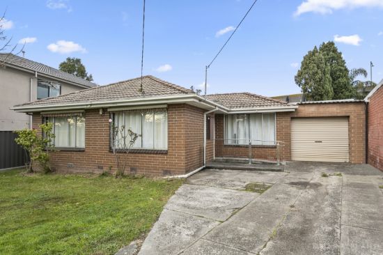 51 Blaxland Drive, Dandenong North, Vic 3175