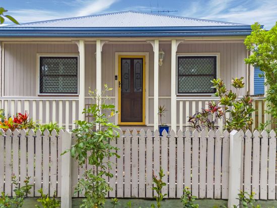 51 Creekside Drive, Springfield Lakes, Qld 4300
