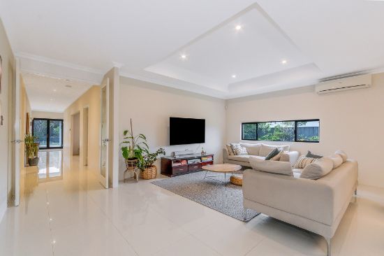 51 Fairweather Drive, Piara Waters, WA 6112