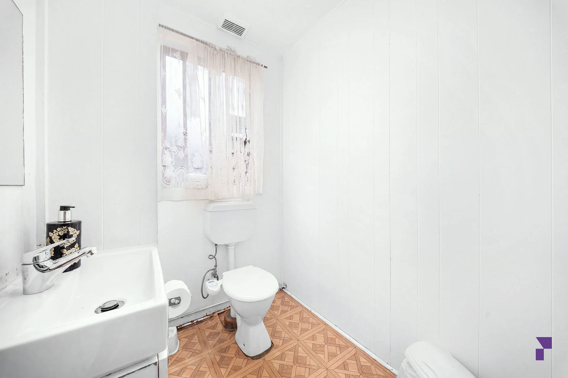 52 Haig Avenue, Georges Hall, NSW 2198
