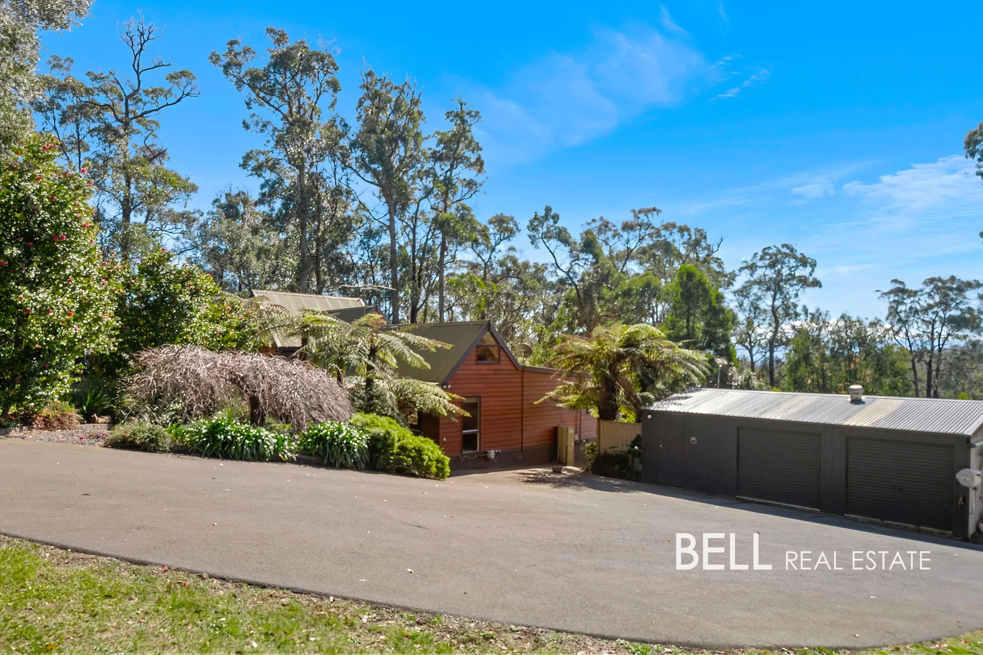 53 Second Avenue, Cockatoo, Vic 3781