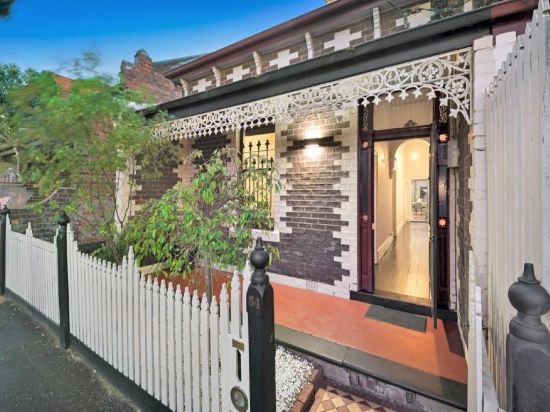54 Upton Road, Windsor, Vic 3181