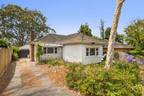 55 Kitchener Street, Box Hill South, Vic 3128