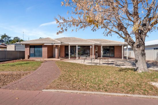 55 Murtho Street, Renmark, SA 5341