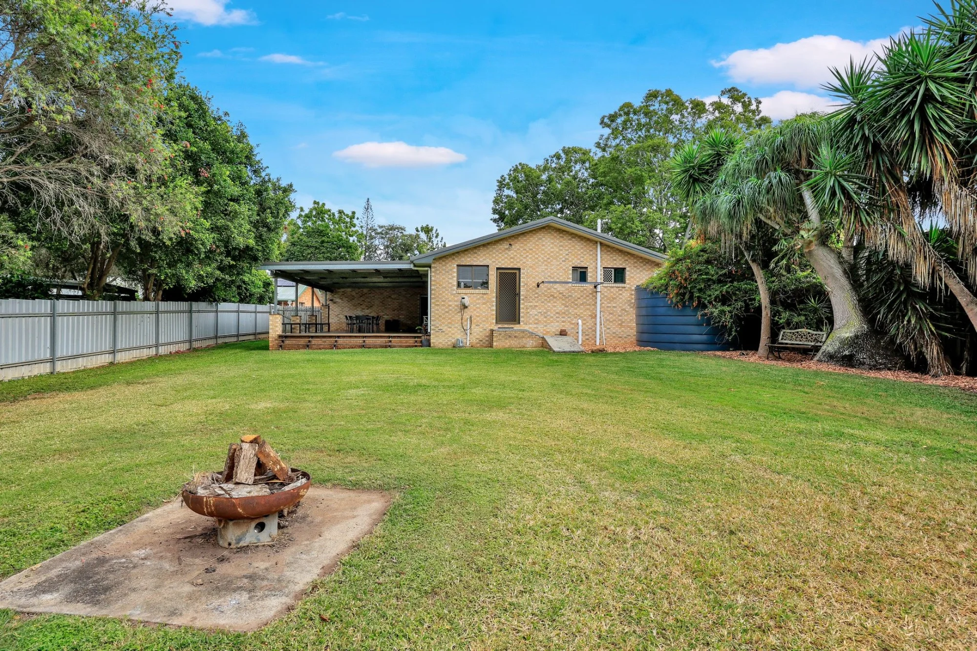 569, Branyan QLD 4670