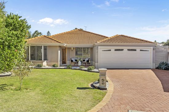 57 Melfort Circle, Kinross, WA 6028