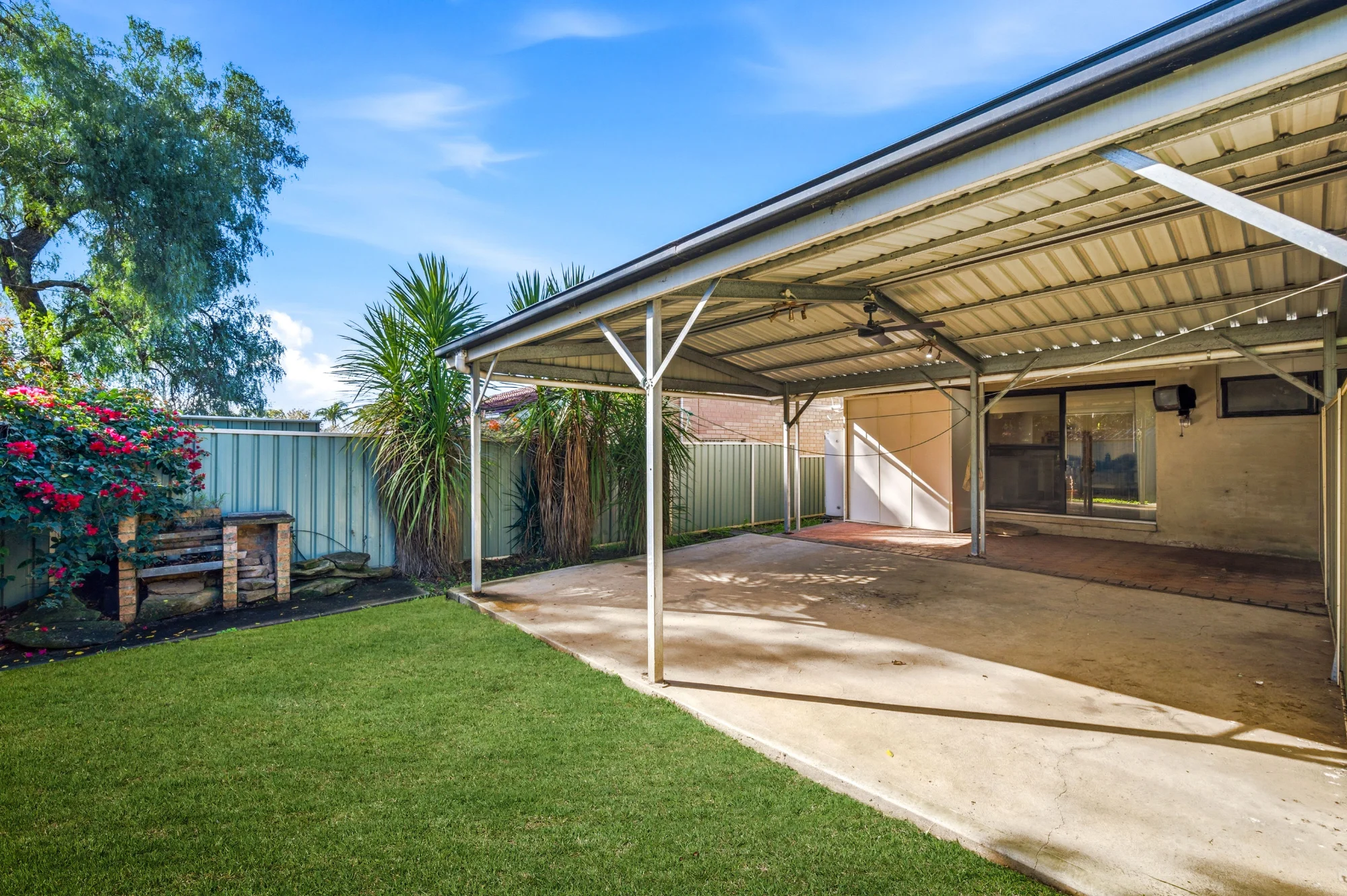 58 Evergreen Avenue, Bradbury NSW 2560