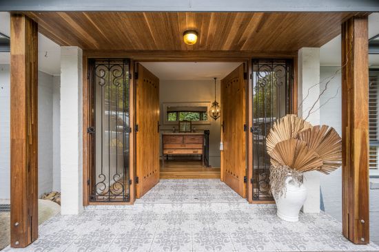 5a Nukara Avenue, Hardys Bay, NSW 2257