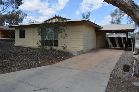 6 Blanche Court, Roxby Downs, SA 5725