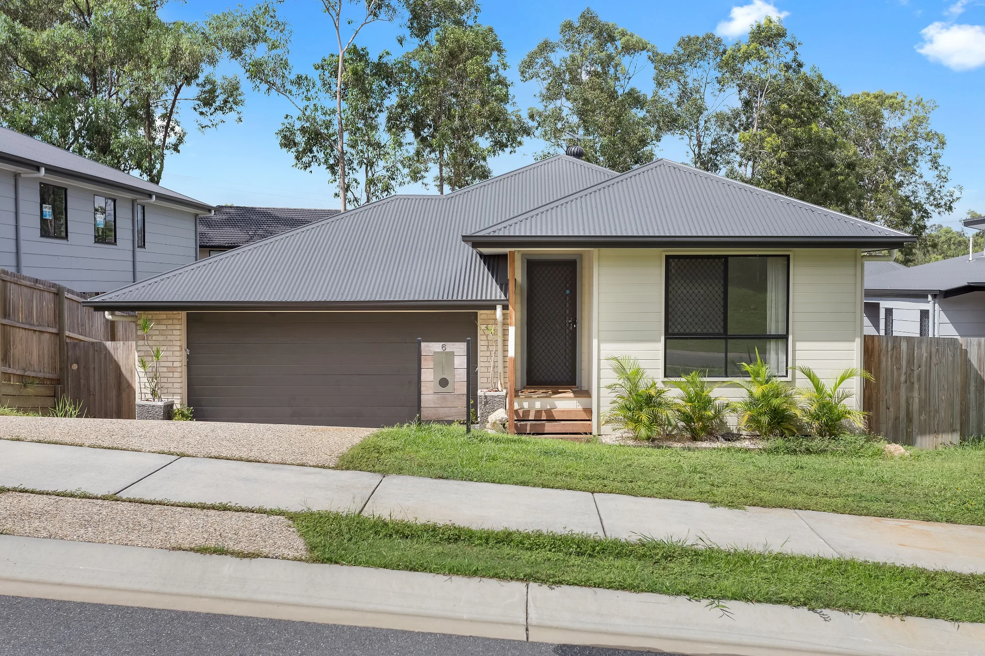 6 Brugha Close, Collingwood Park QLD 4301