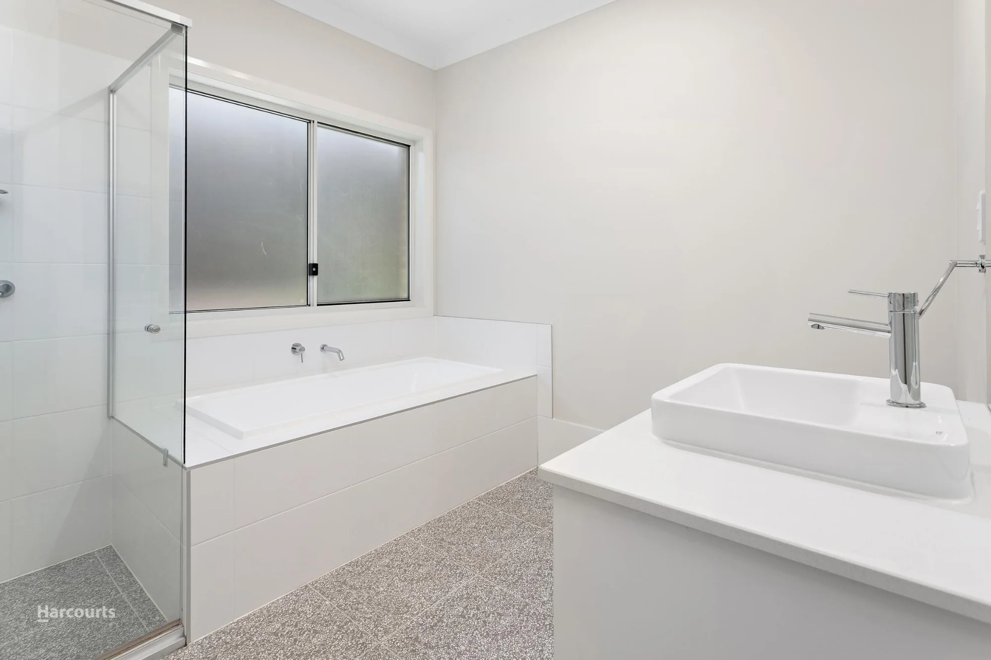 6 Burrier Street, Tullimbar, NSW 2527