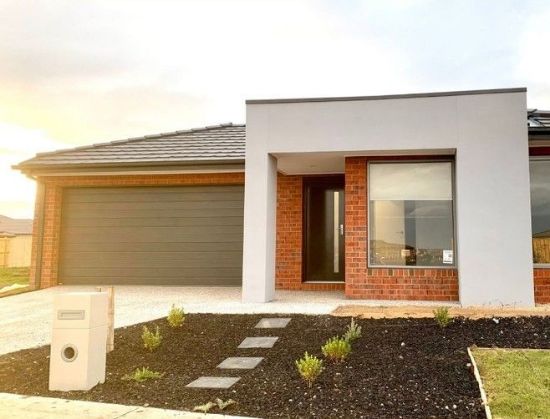 6 Corandirk Street, Mambourin, Vic 3024