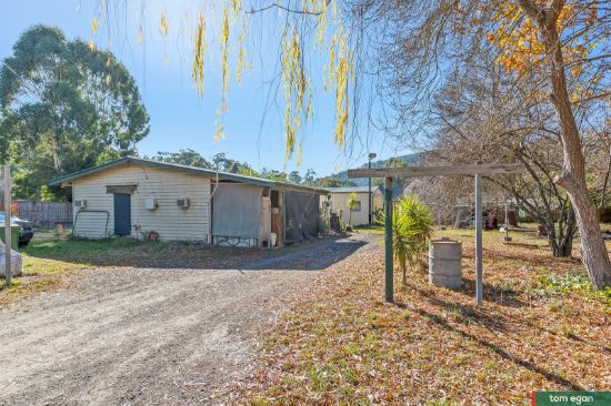 6 Creekside Drive, Flowerdale, Vic 3717