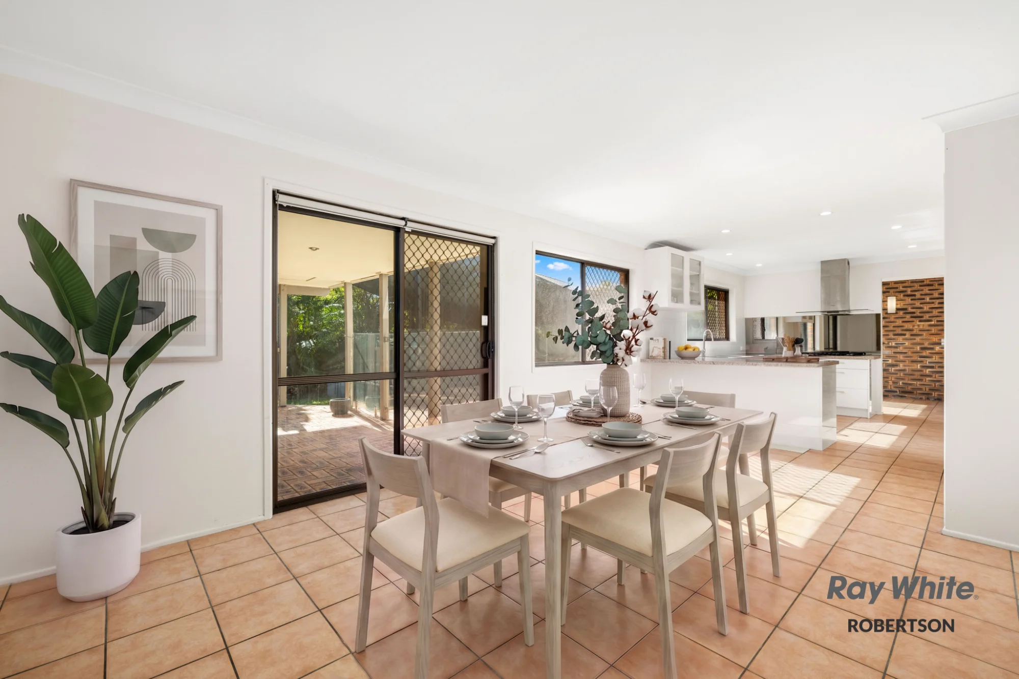 6 Gartford Street, Robertson, Qld 4109