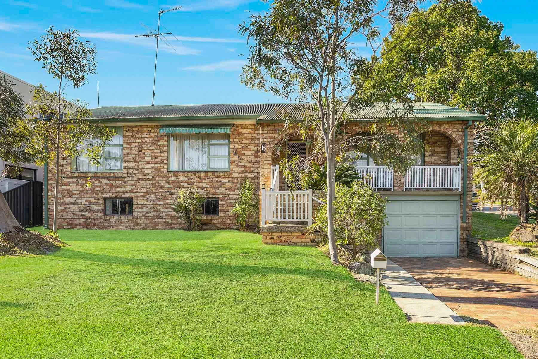 6 Gillham Avenue, Caringbah South NSW 2229