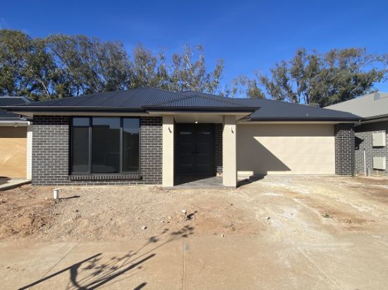 6 Glenthorne Crescent, Andrews Farm, SA 5114