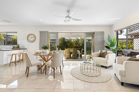 6 Impression Dr, Nambour, Qld 4560