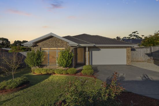 6 Jemima Court, Garfield, Vic 3814