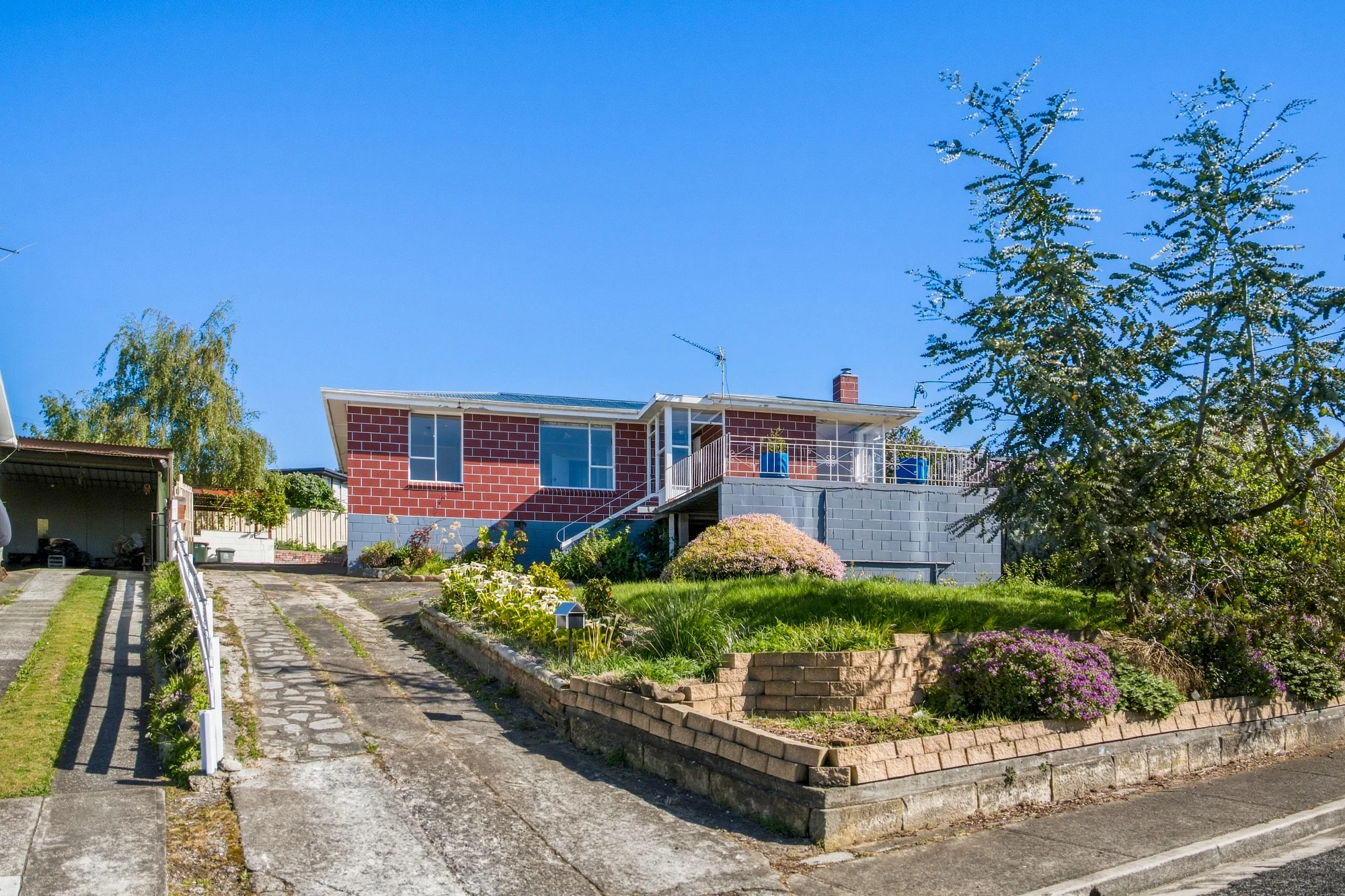 6 Langura Avenue, Chigwell, Tas 7011