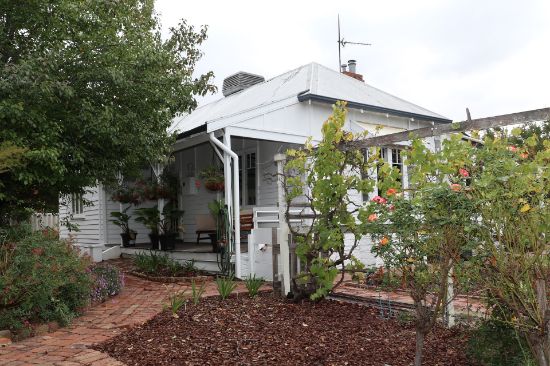 6 Lock Street, Narrogin, WA 6312