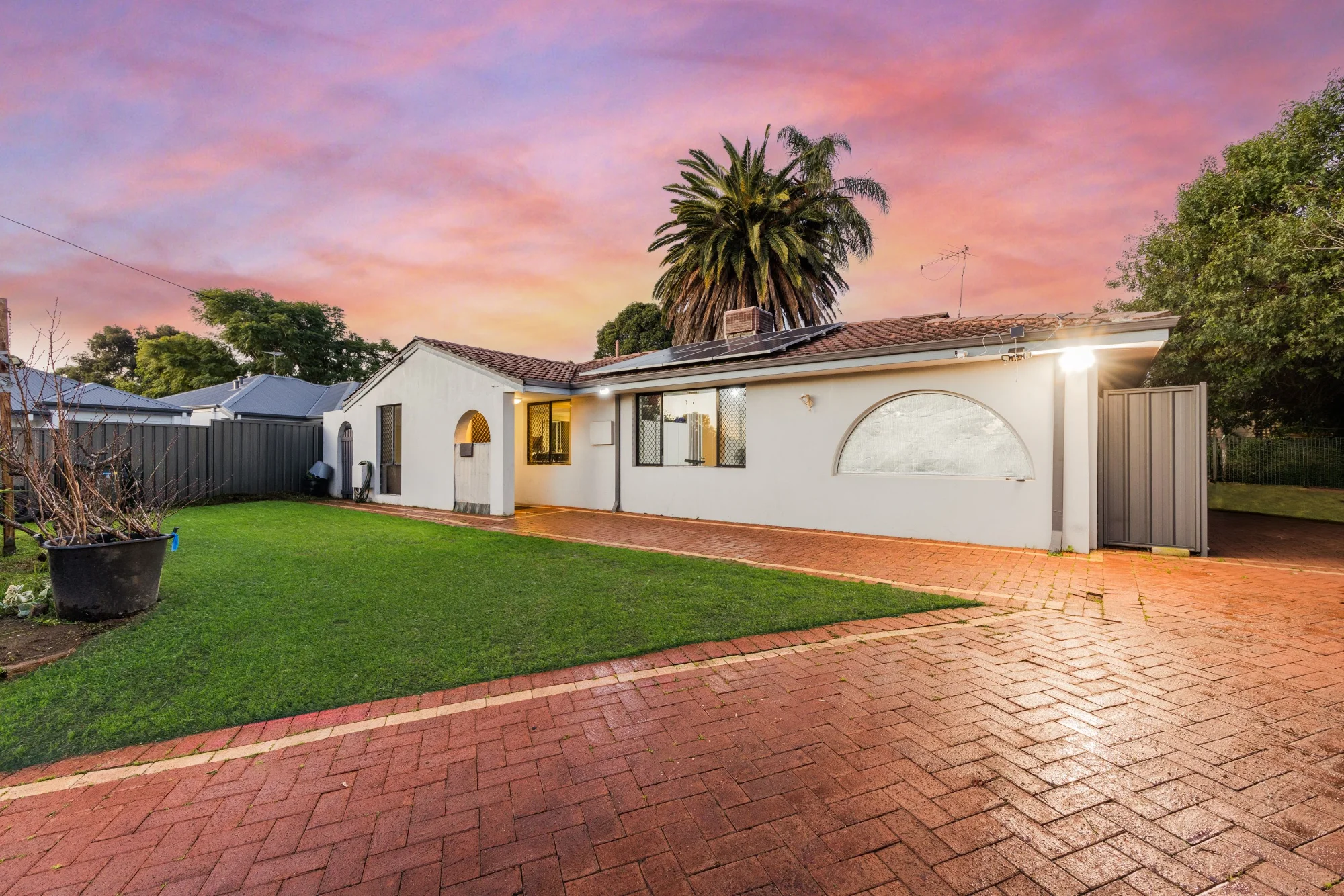 6 Mallee Place, Armadale WA 6112