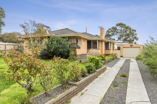 6 Mayrah Court, Grovedale, Vic 3216