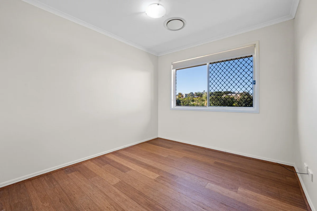 6 Paradise Court, Eatons Hill, Qld 4037