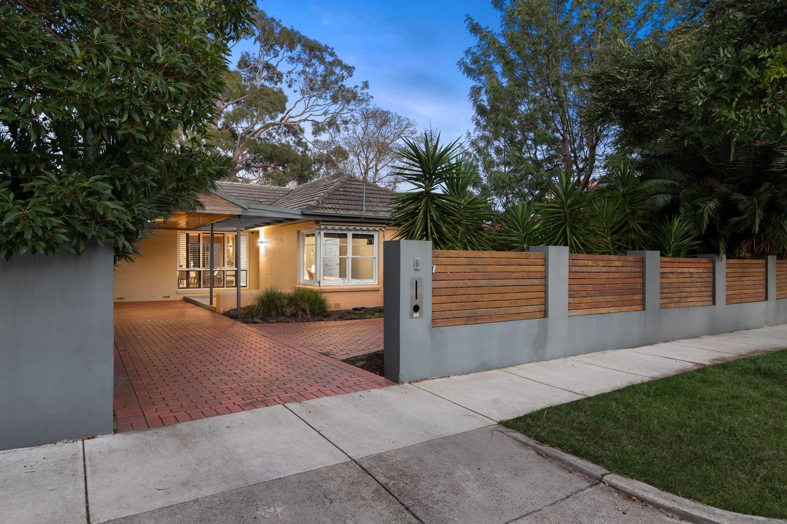 6 Parkside Street, Beaumaris VIC 3193