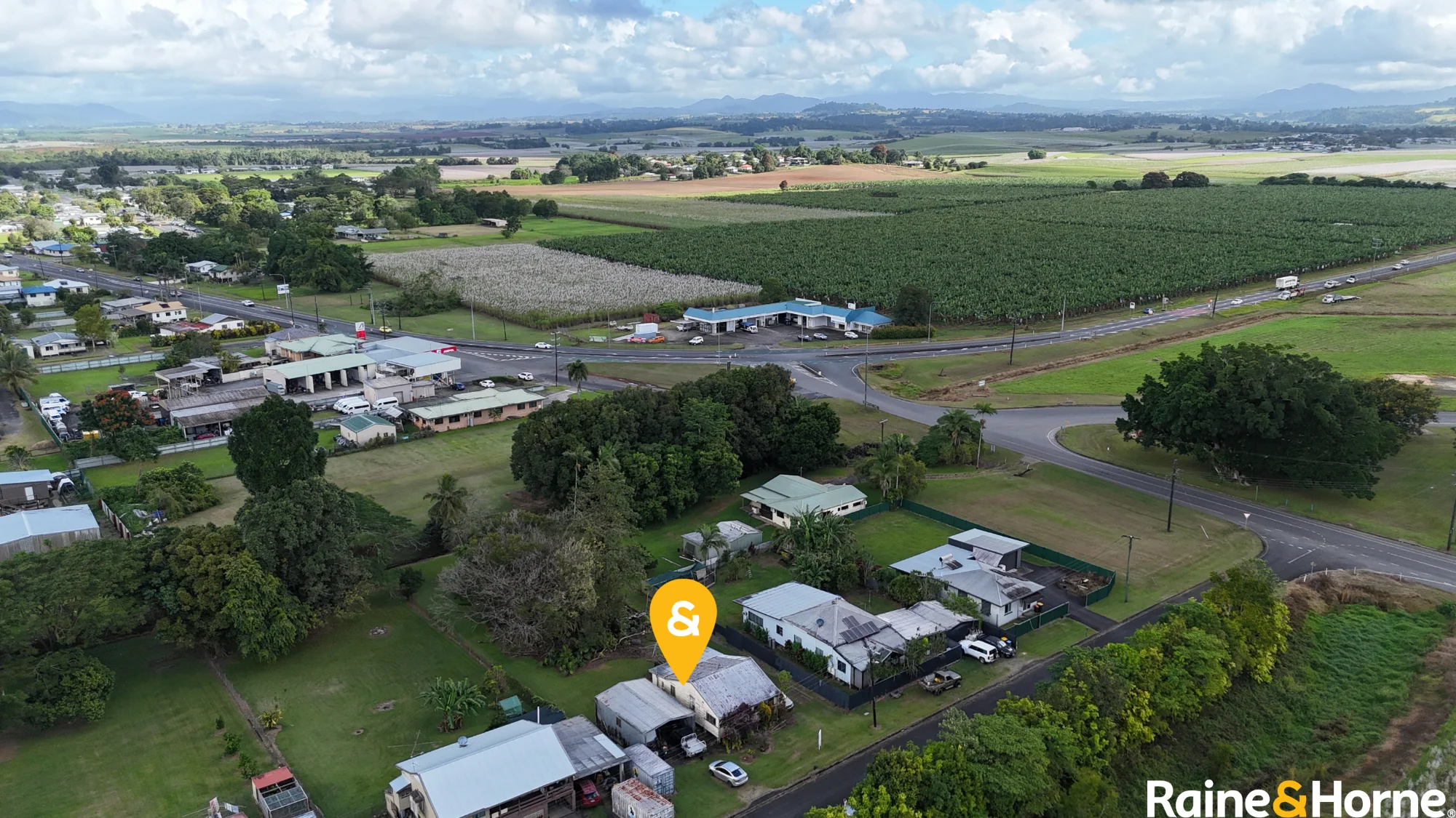 6 Penda Street, Goondi Bend, Qld 4860