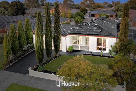 6 Providence Drive, Cranbourne West, Vic 3977