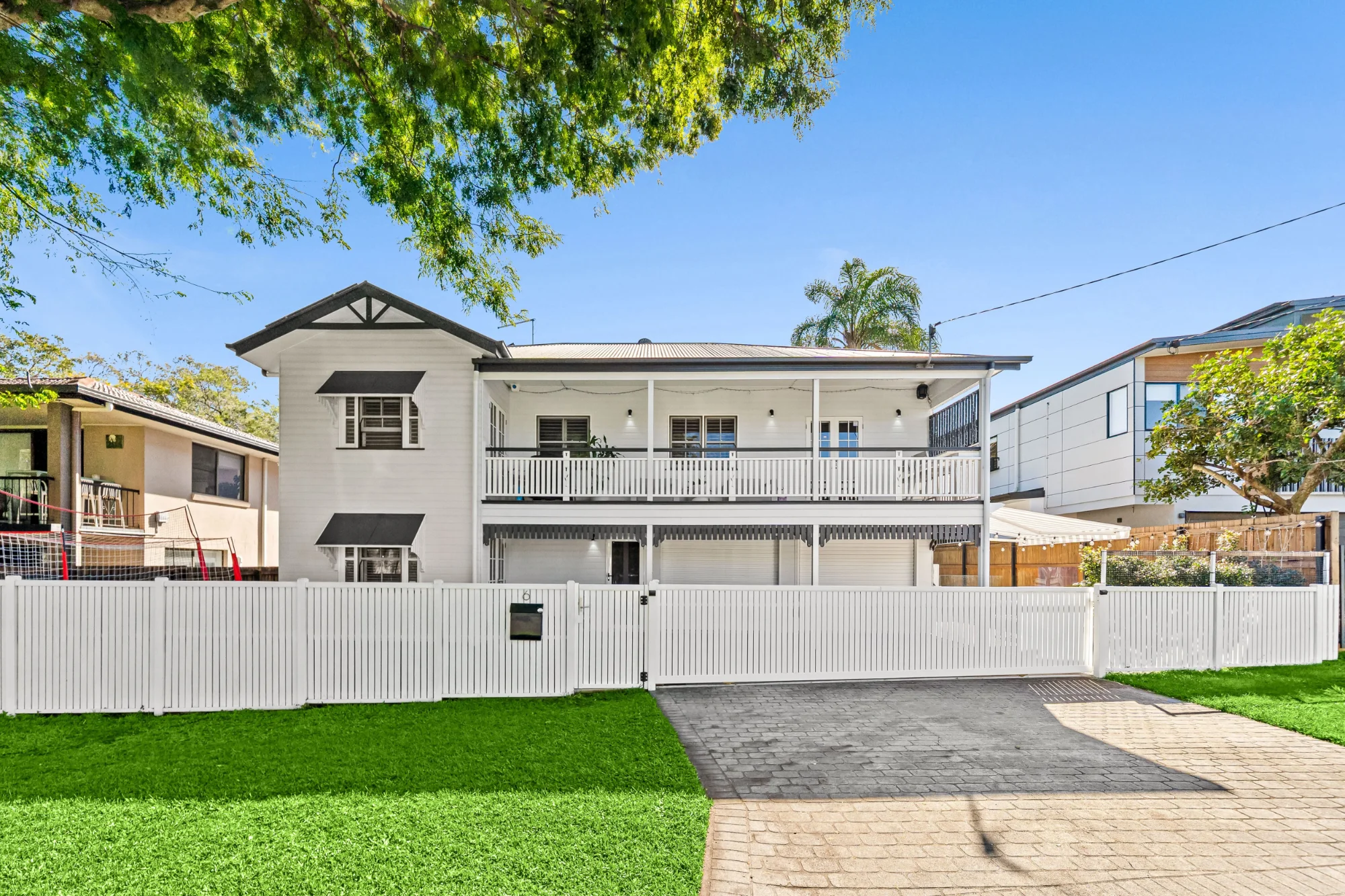 6 Sixth Avenue, Balmoral QLD 4171