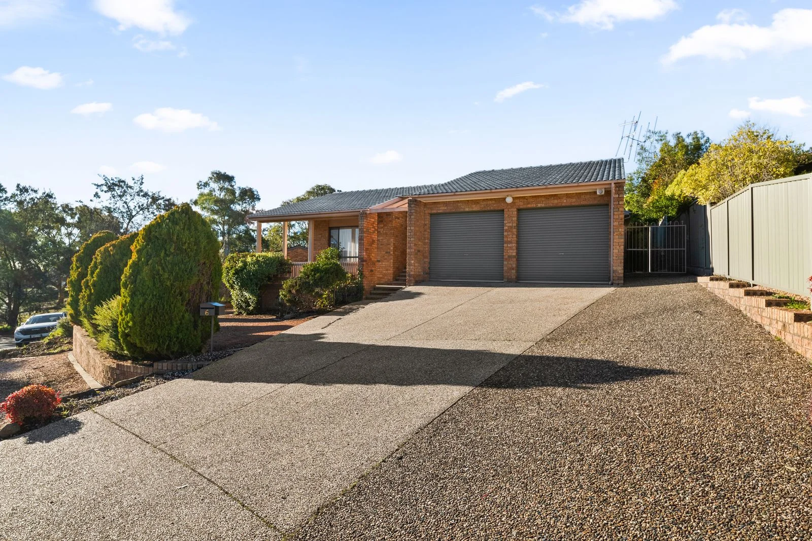 6 Taplin Place, Isaacs, ACT 2607