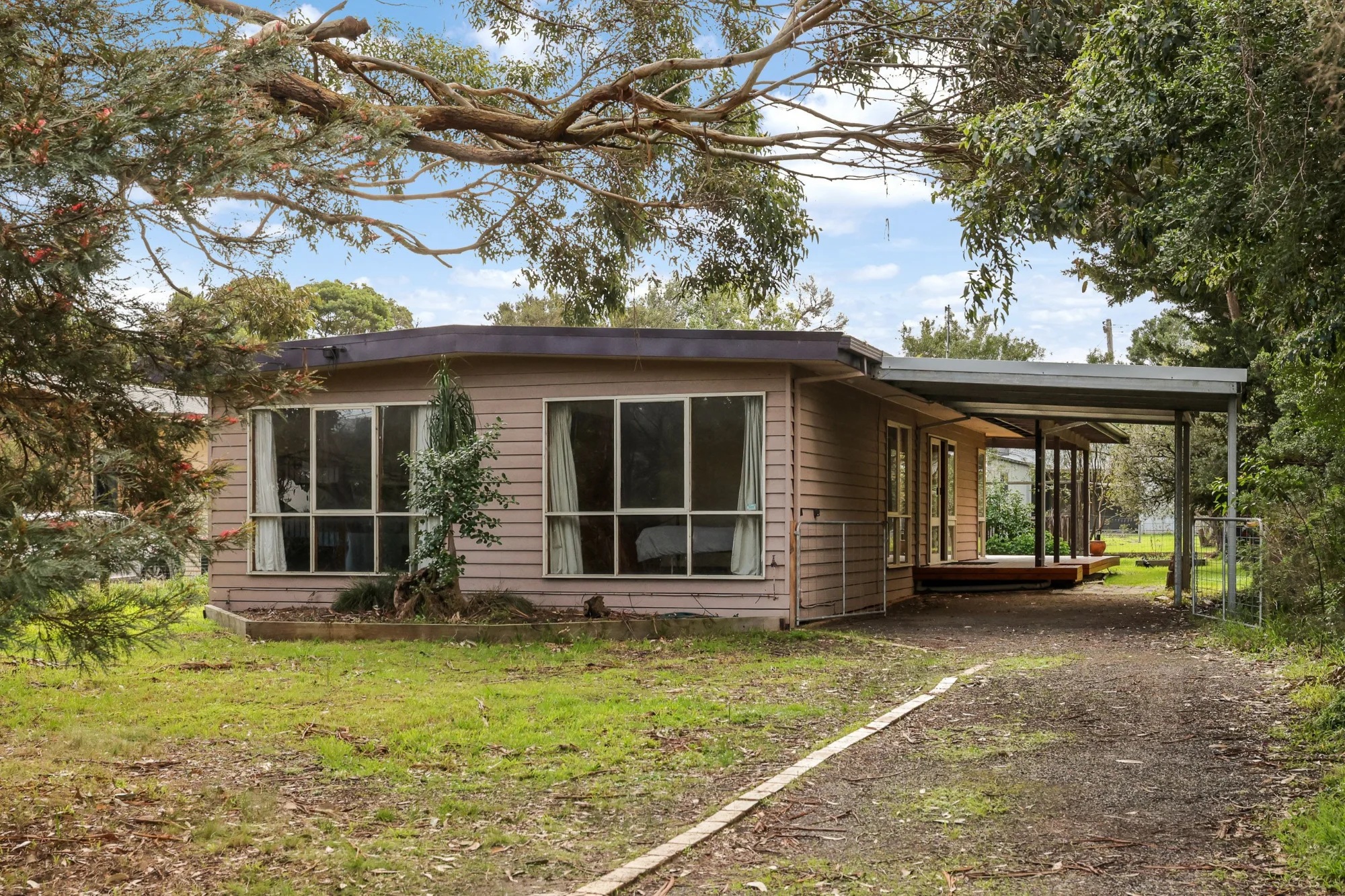 6 Ti Tree Drive, Cowes VIC 3922