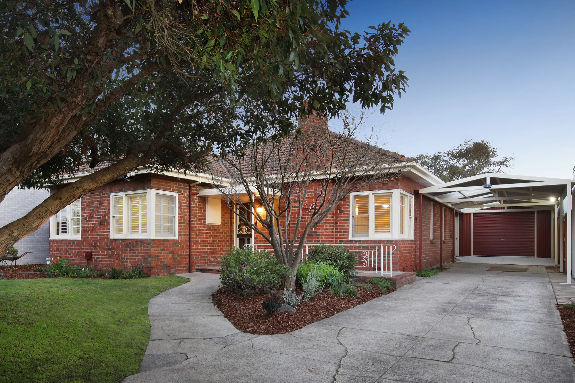 6 Wallace Avenue, Murrumbeena, Vic 3163