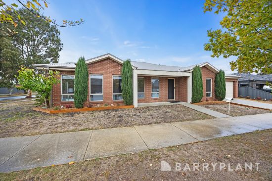 6 Warburton Drive, Lucas, Vic 3350